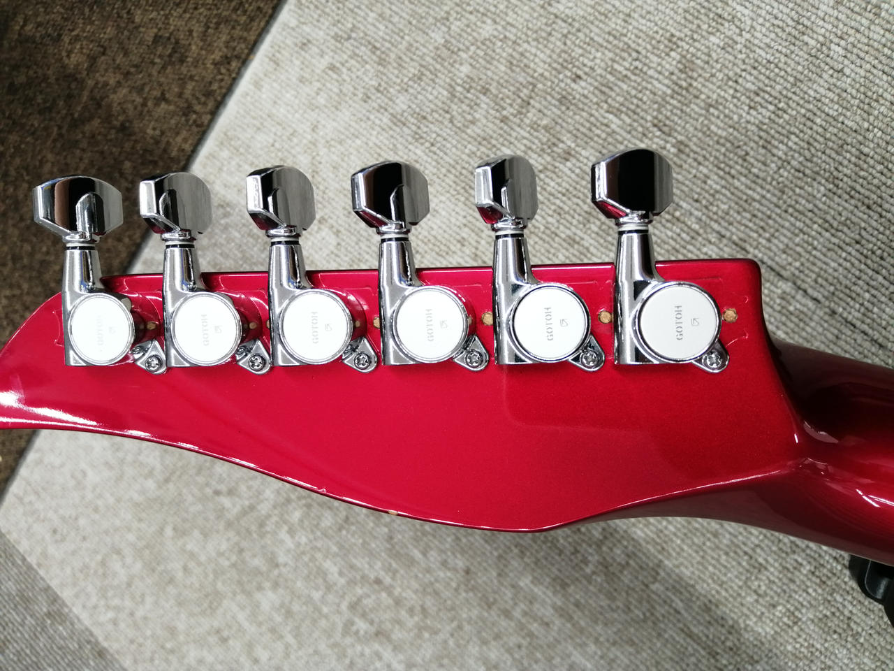 マ*)様 改造品 Tokai のネック Squier ボディ トーカイ スクワイ マ*)様 改造品 Tokai のネック Squier ボディ トーカイ スクワイ