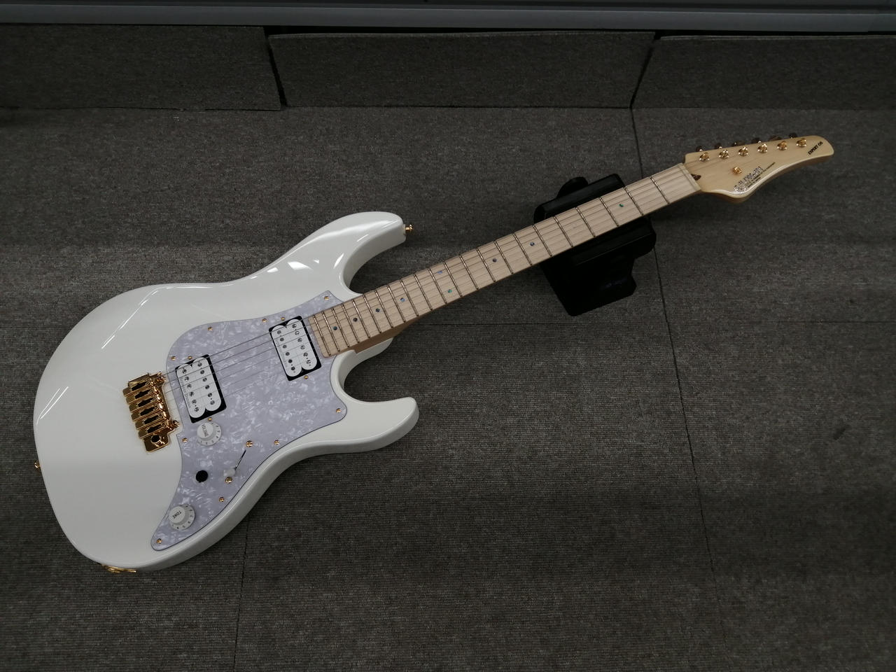 フジゲン(FUJIGEN)|エレキギター ストラトキャスタータイプ|HARDOFF