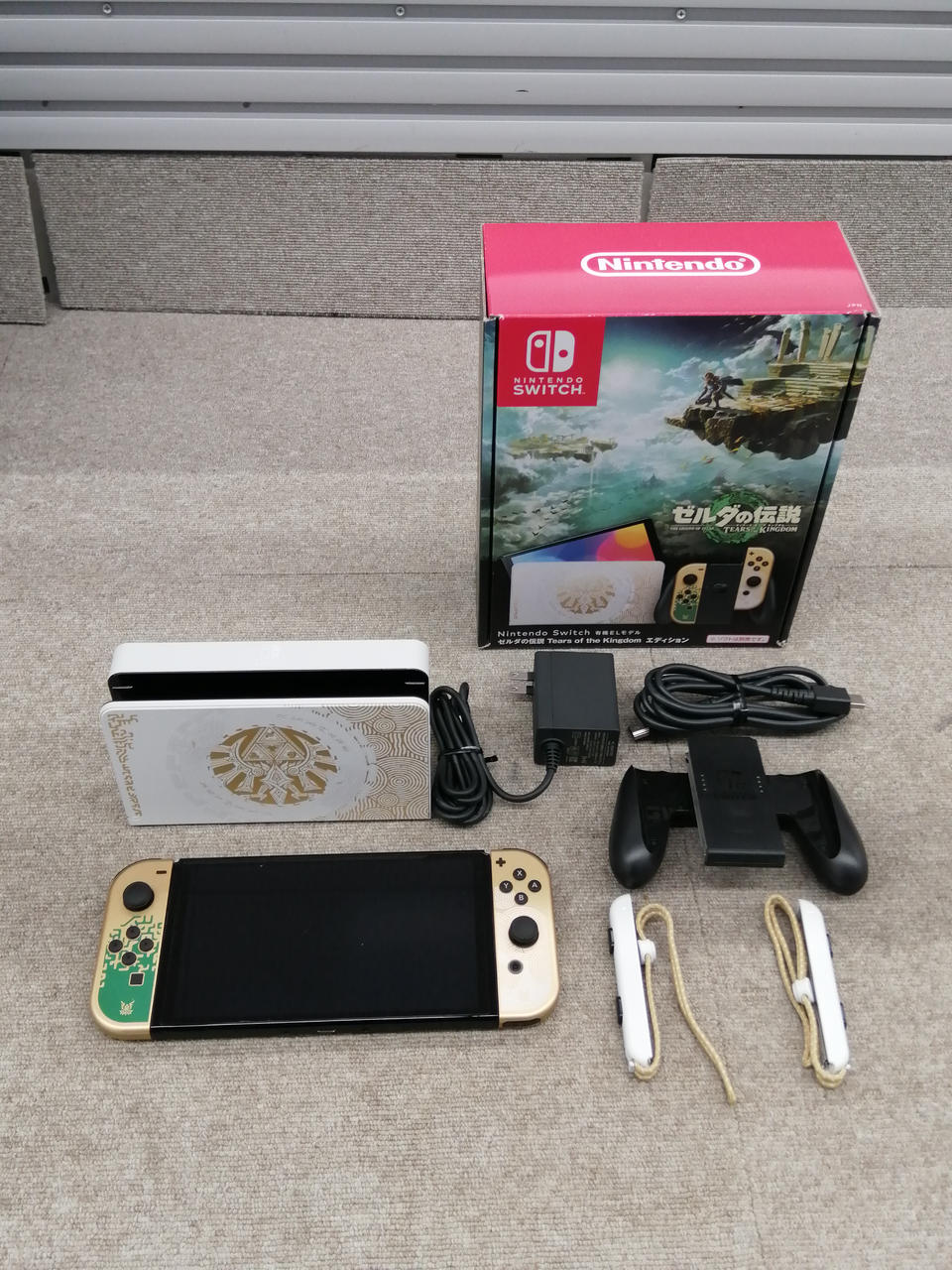 NINTENDO / SWITCH 有機ELモデル