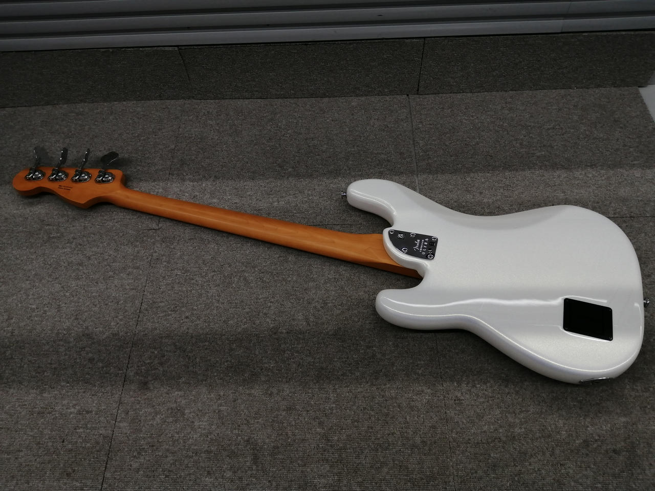 Fender USA プレベ ケース付き 純正レア95年 現行品 フェンダー フェンダーUSA(FENDER USA)|プレシジョンベースタイプ|HARDOFFオフ