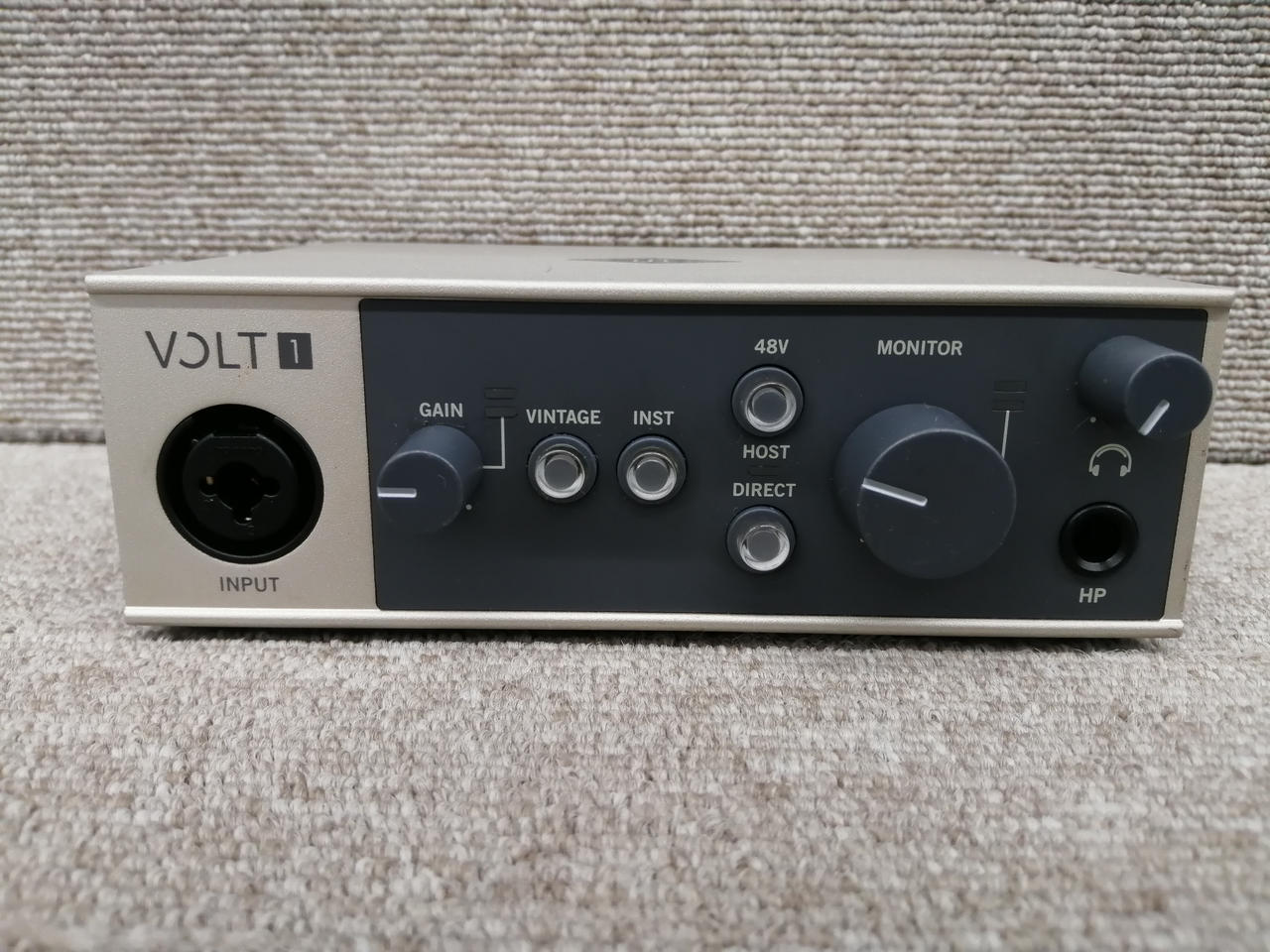 UNIVERSAL AUDIO|VOLT 1 USB Recording Studio|【ハードオフ公式通販