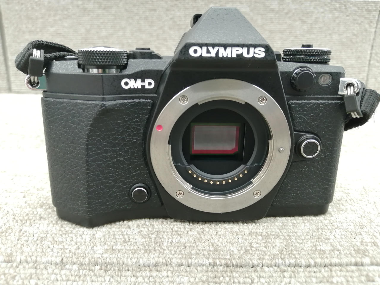 オリンパス(OLYMPUS)|【レンズ付】OM-D E-M5 MARKⅡ|【ハードオフ公式