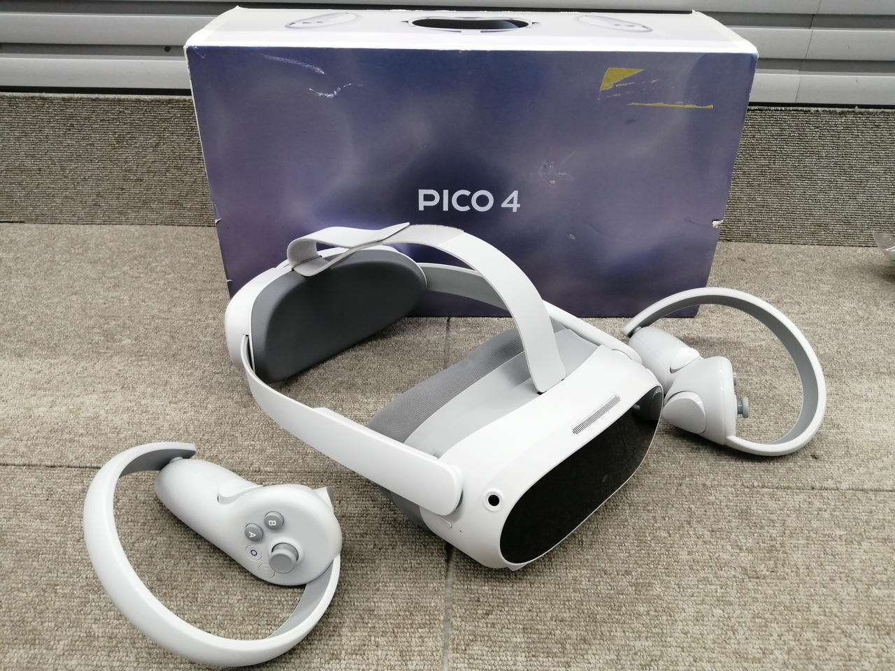 【美品】PICO4 256GB 本体一式 動作良好 箱あり ピコ オールインワンVRヘッドセット PICO 4 256GB PICO4256G