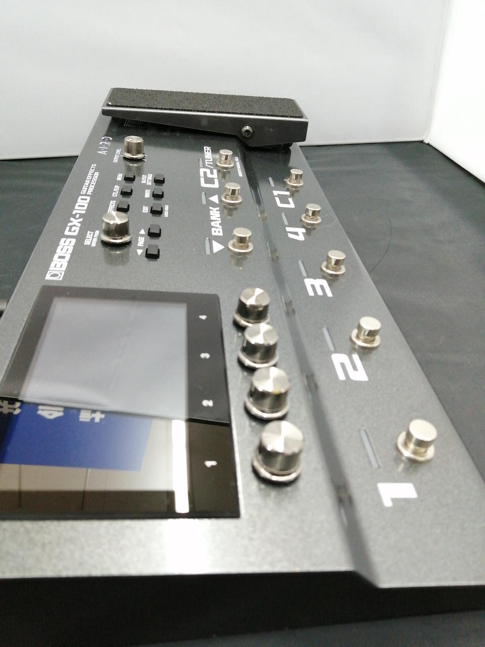 BOSS GX-100 マルチエフェクター　新品同様 美品 BOSS『GX-100』マルチエフェクター – Haluna Guitar Studio