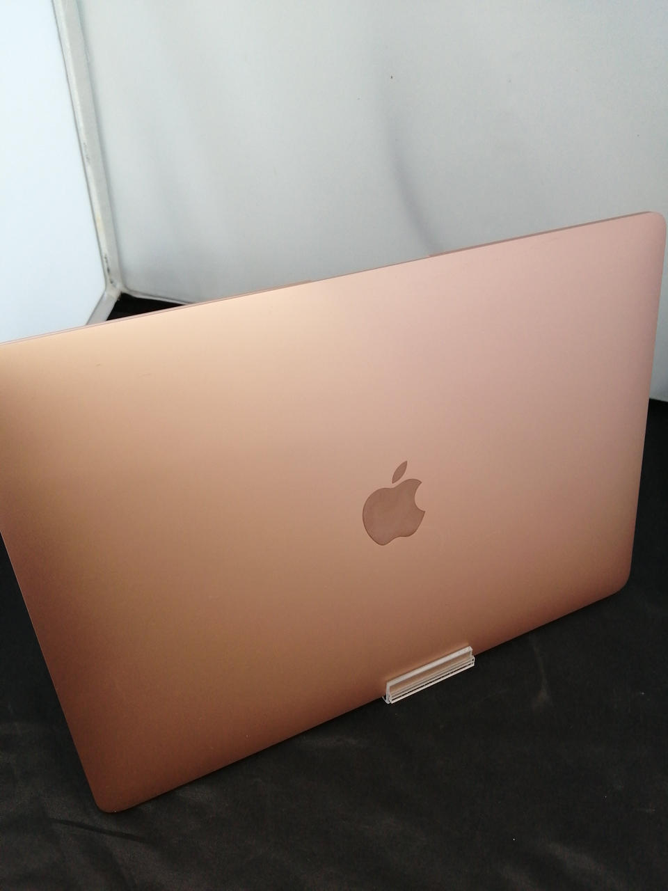 ノートPC Apple - MacBookAir M1 13.3インチMacBook Air [整備済製品] 8コアCPUと7コアGPUを搭載