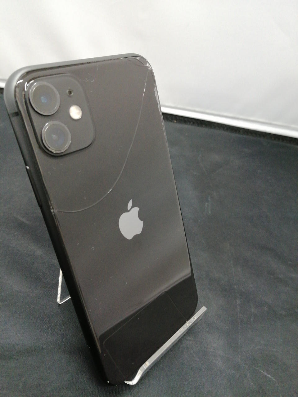 背面ガラス割れあります