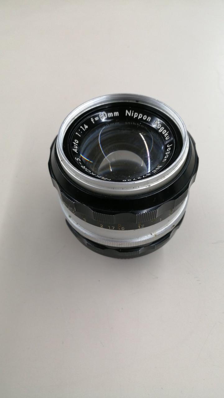 Nikon 単焦点レンズ NIKKOR Z 85mm の通販 by Makana,store｜ラクマ