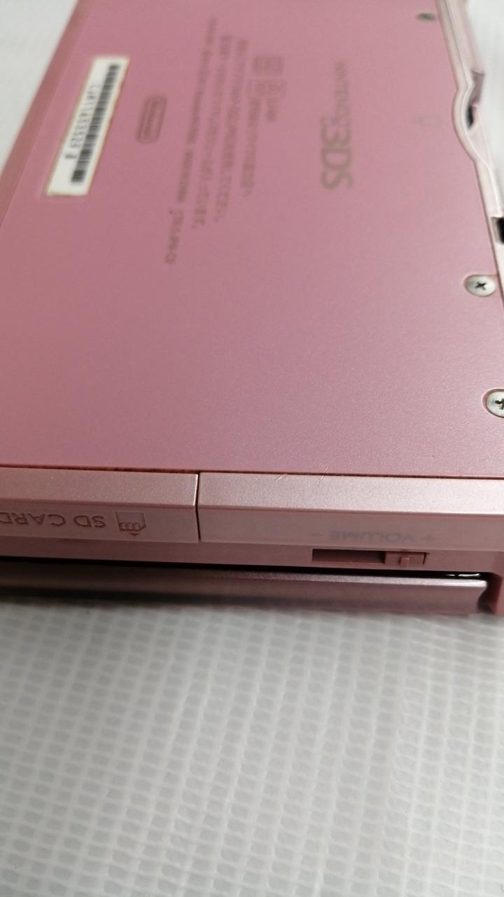 裏目細かいキズ多数あります。