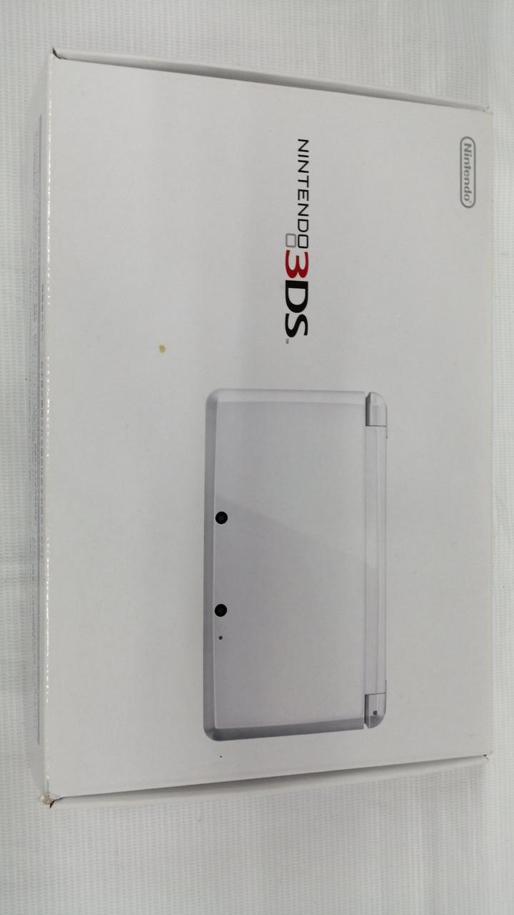 使用感が強く、数カ所に染みあります