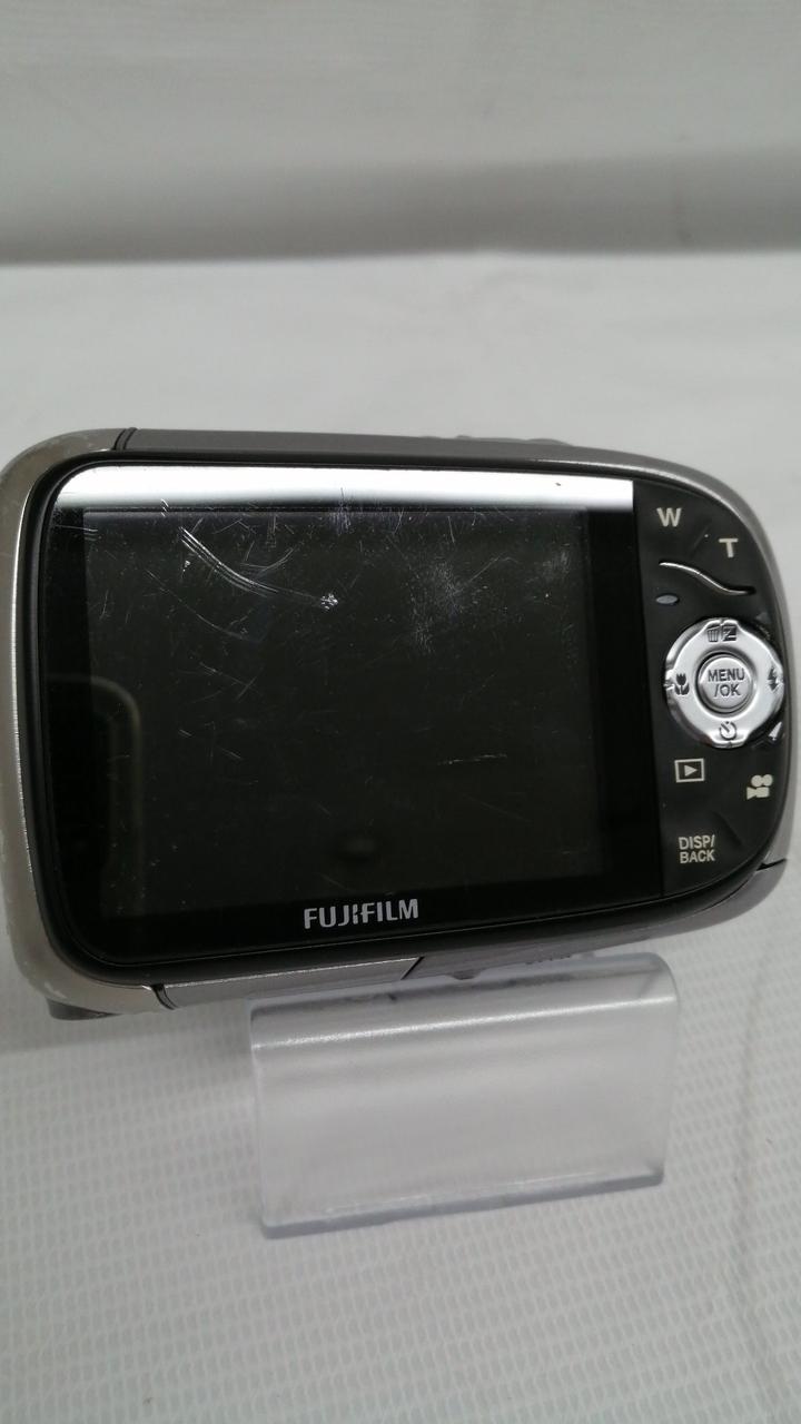 画面キズあり。