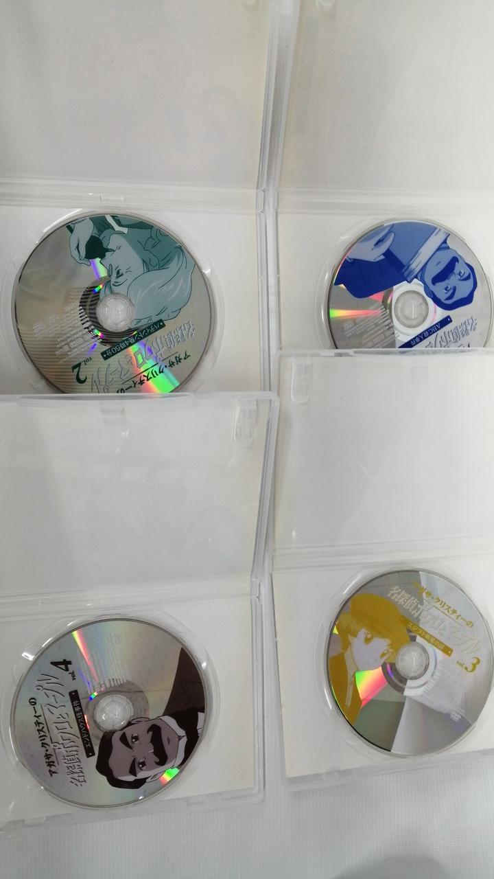 日焼けあります。