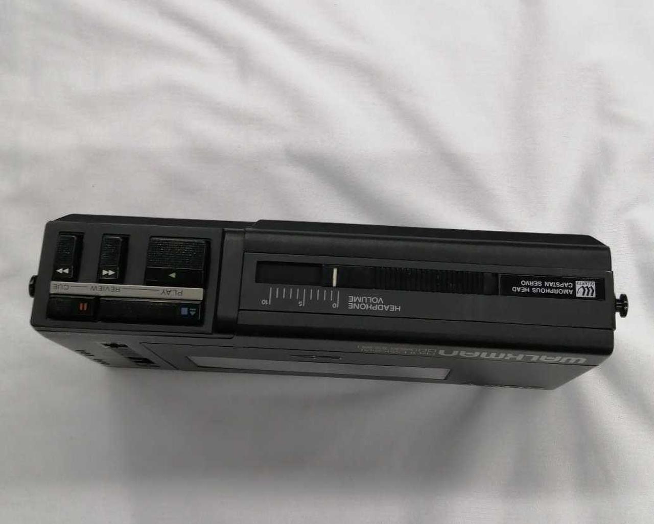 SONYカセットウォークマン SONY カセットウォークマン WM-FX85 ジャンク品 - メルカリ