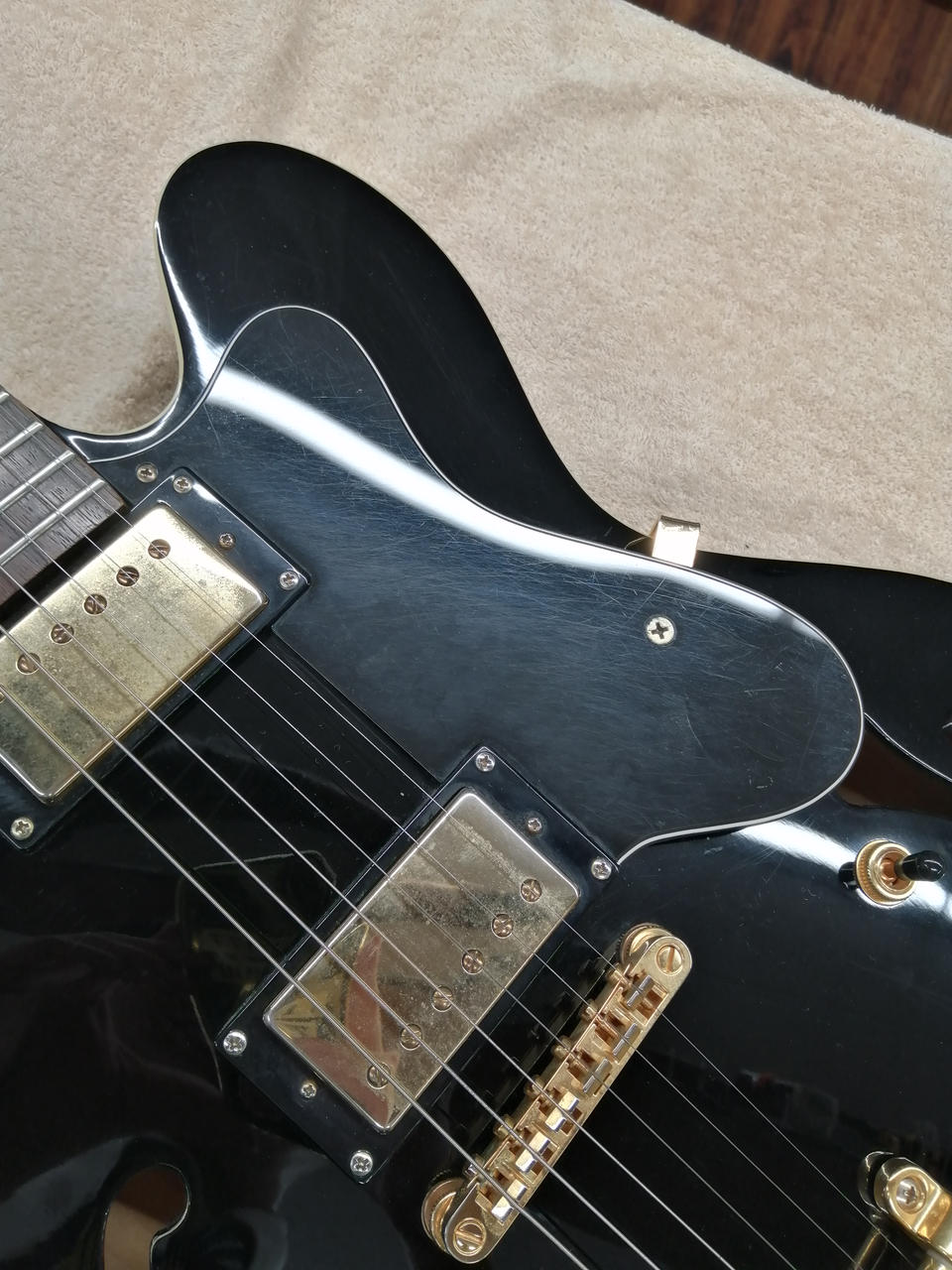 EPIPHONE|セミアコ|【ハードオフ公式通販】オフモール|1010770000046367