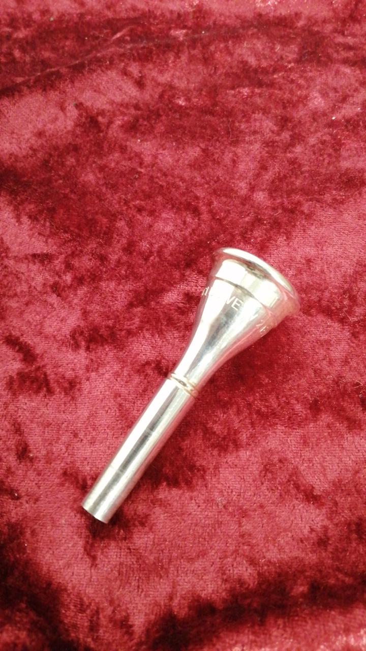 JKフレンチホルンマウスピース 2E/DM 4.2 シュテファン・ドールモデル ヨット・カー / ホルン用マウスピース シュテファン・ドールモデル 2E