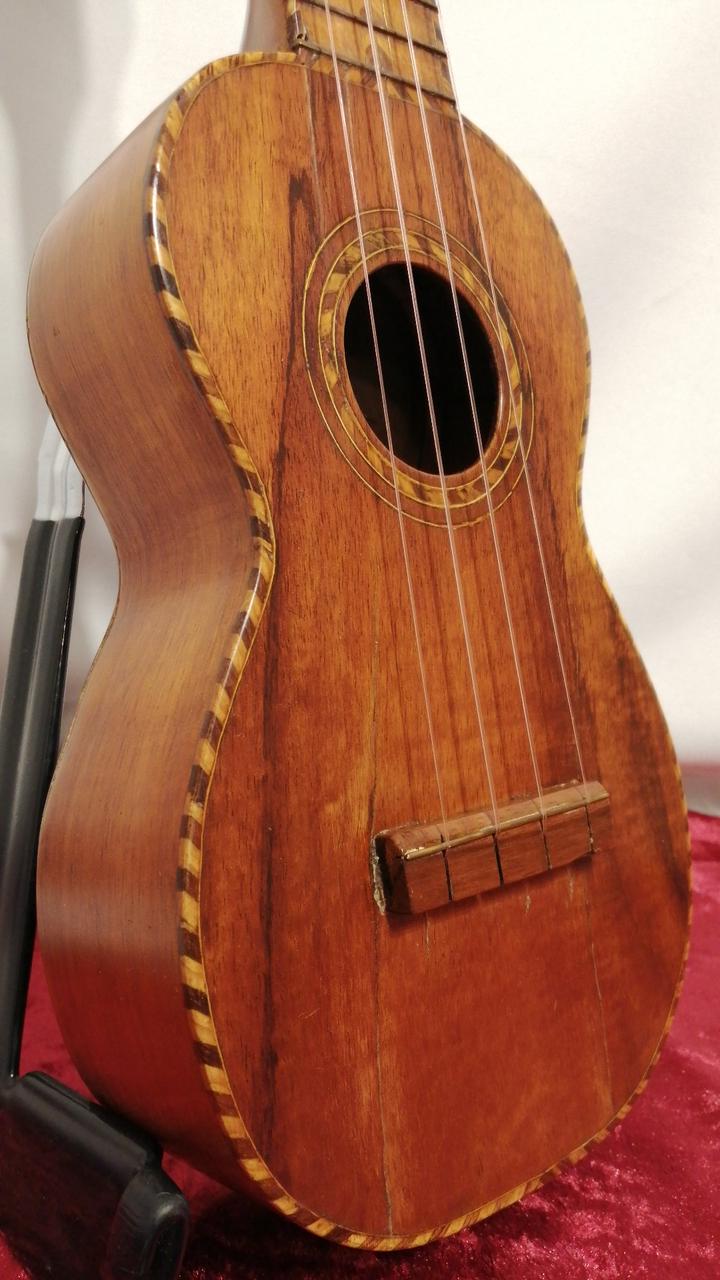 カマカ　ウクレレ ヴィンテージ kamaka kamaka ukulele ヴィンテージ レザーケース カマカウクレレ