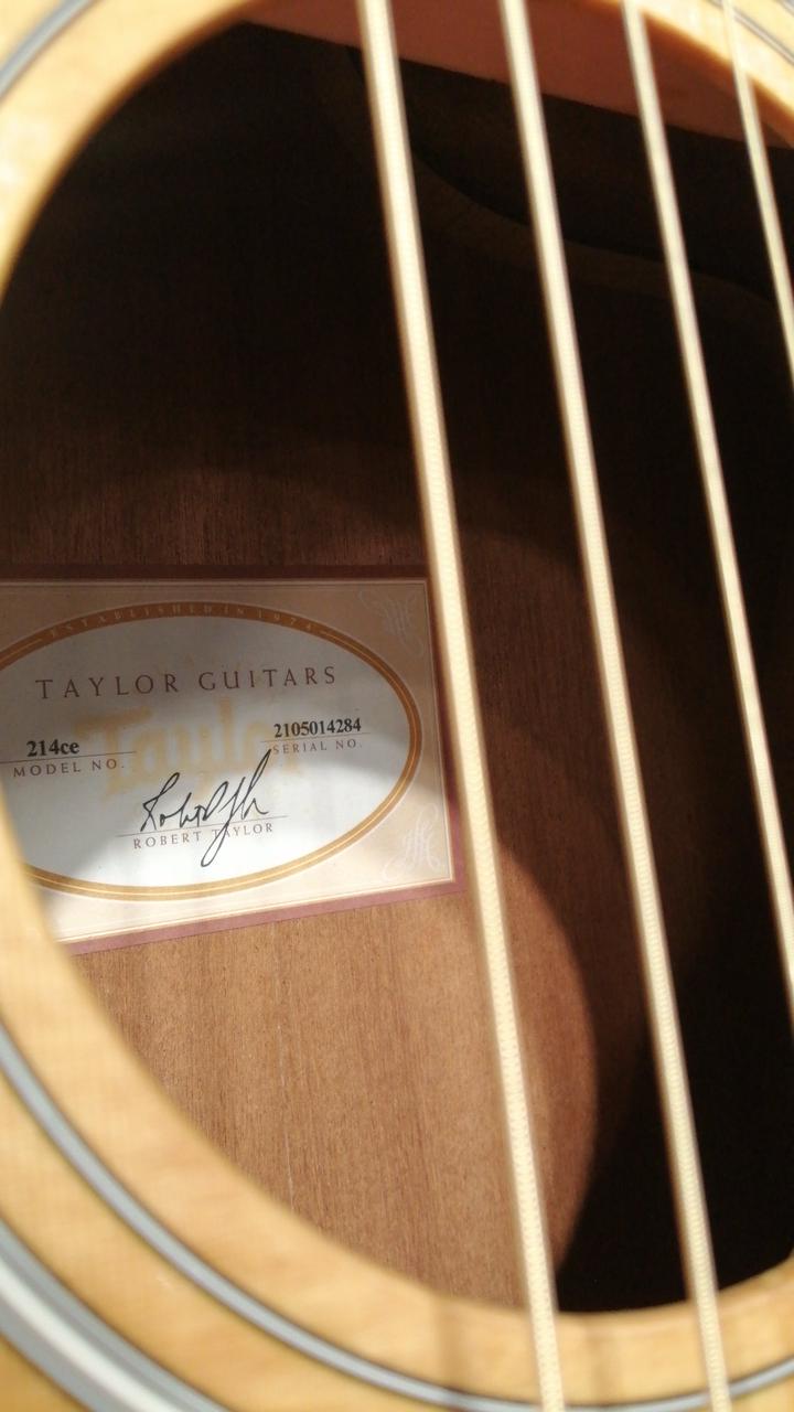 Taylor 214ce 美品 純正ケース付き エレアコ Amazon | Taylor 214ce Rosewood エレアコ テイラー | スチール