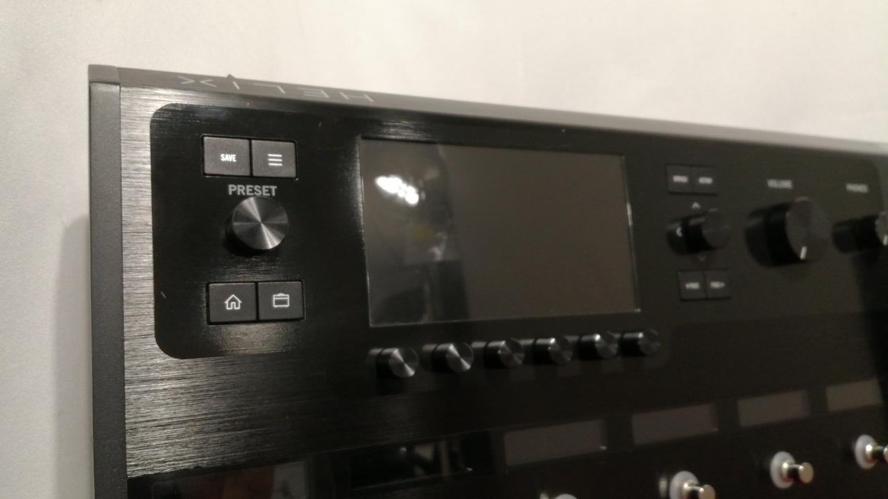 美品　LINE6 ラインシックス　エフェクター LINE6 (ラインシックス) マルチエフェクター POD XT LIVE