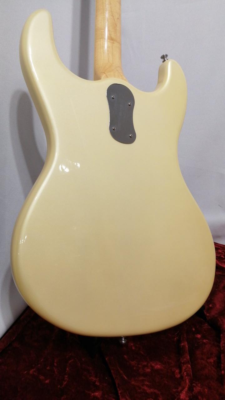Mosrite モズライトエレキギター ホワイト ハードケース付き Mosrite モズライト The Ventures Model Mark I パールホワイト