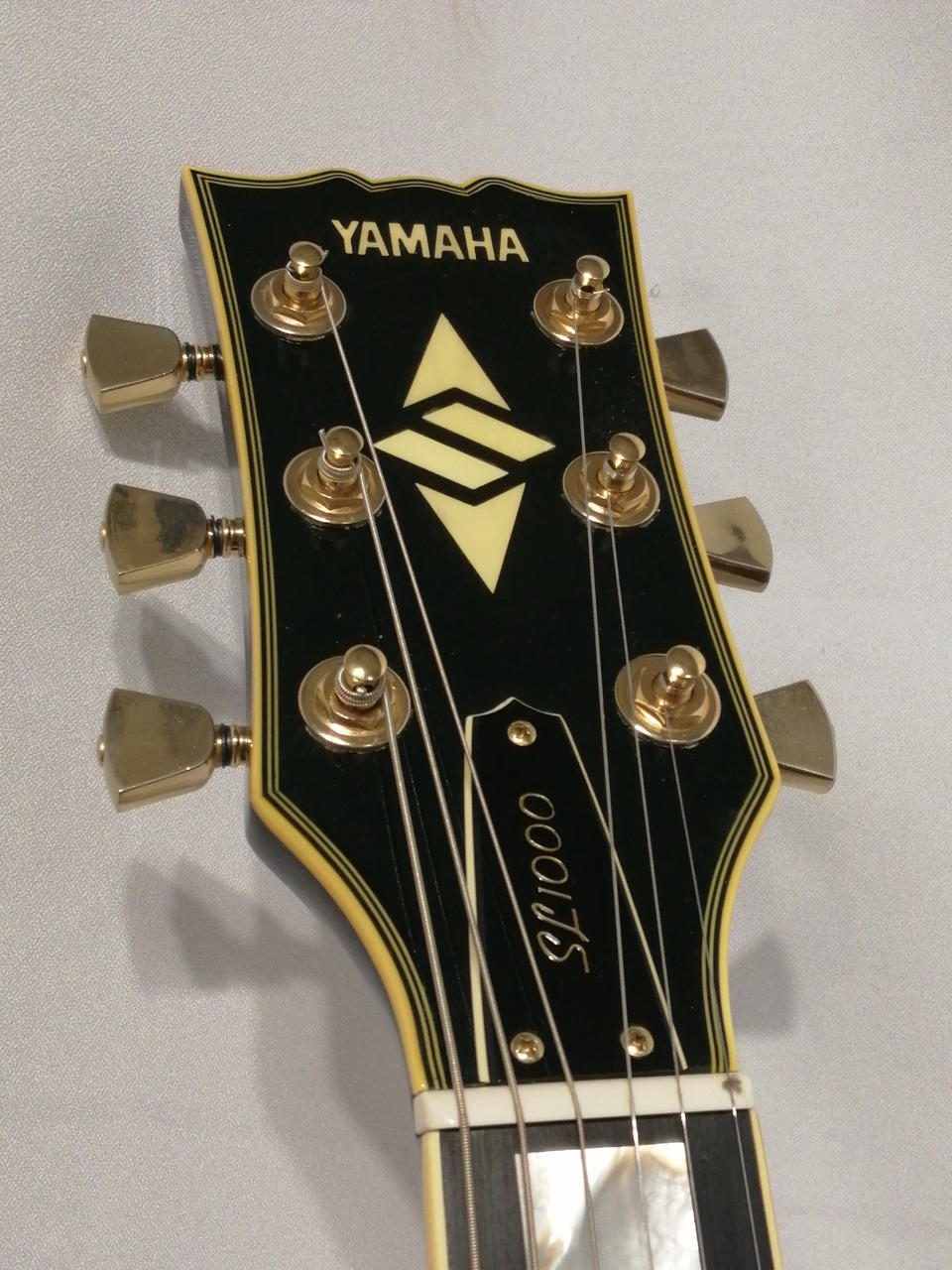 ヤマハ　レスポールエレキギター　訳あり ヤマハ(YAMAHA)|エレキギター|【ハードオフ公式通販】オフモール