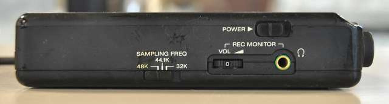 その他 SONY D-140 Vintage Sony Mega Bass CD Player Discman - D-140