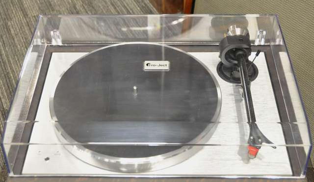 アクリルカバーに擦り傷・キズ