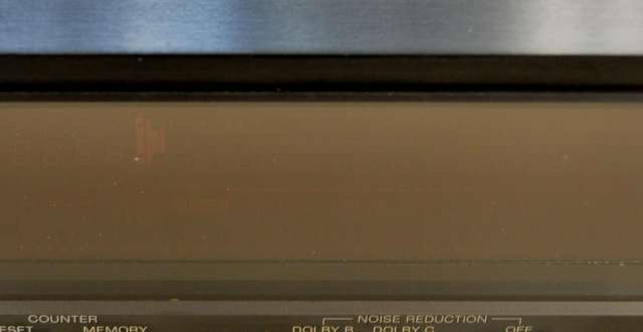 表示窓に数ミリのキズ