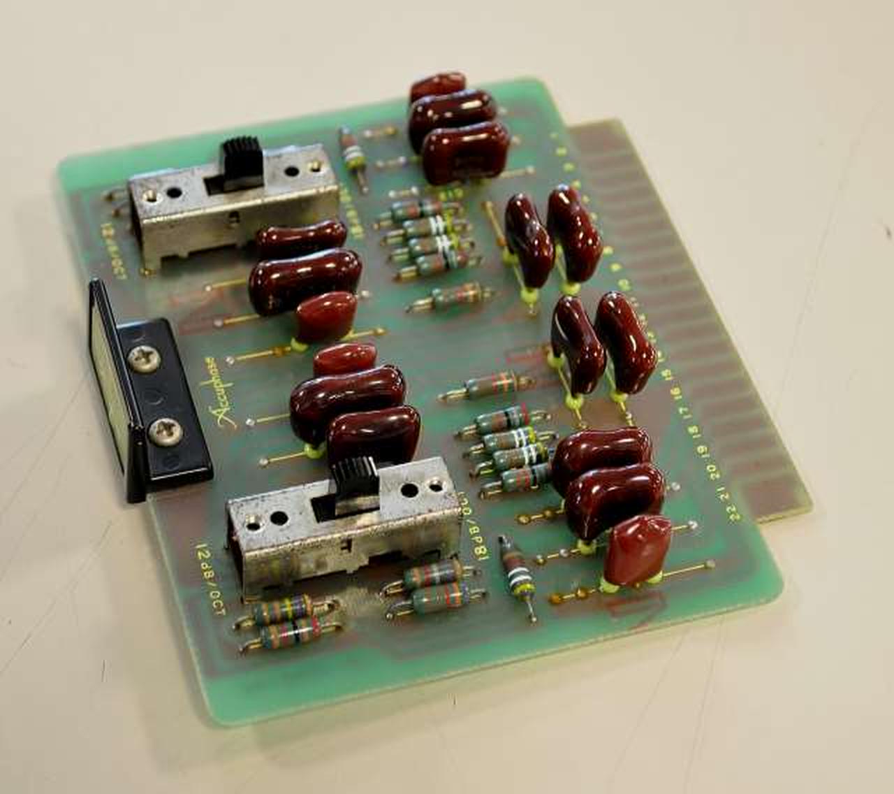 Accuphase CB-800 クロスオーバー ボード