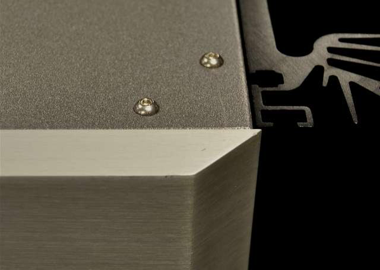 天板右手前にキズ