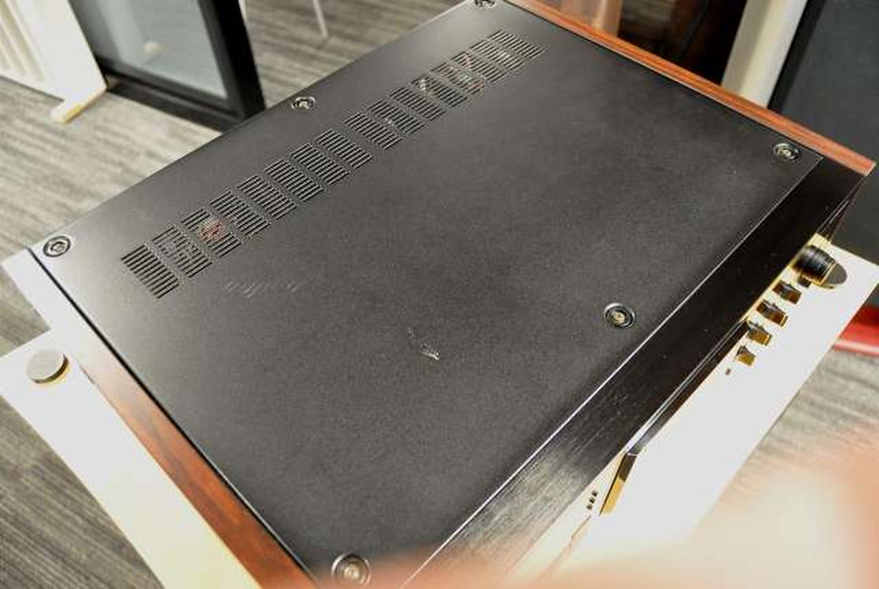 天板にキズ汚れ