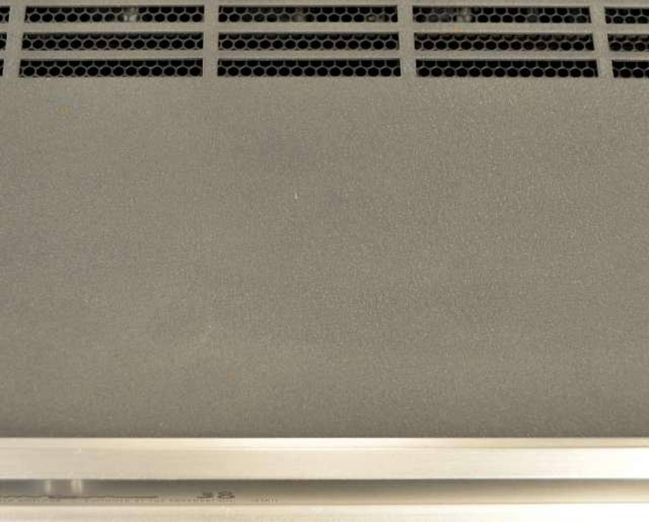 天板に数ミリのキズ・くすみ感