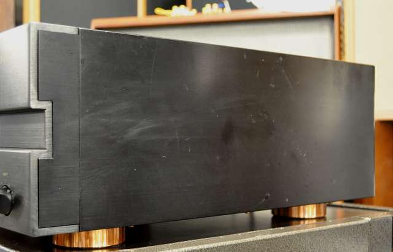 側面にキズ・よごれ