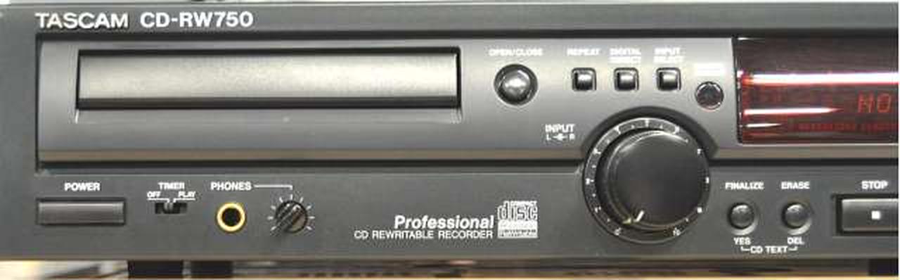 TASCAM タスカム CD-RW700 CDレコーダー CD-RW700 | 業務用CDレコーダー | TASCAM (日本)