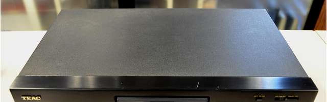 天板にくすみ汚れ