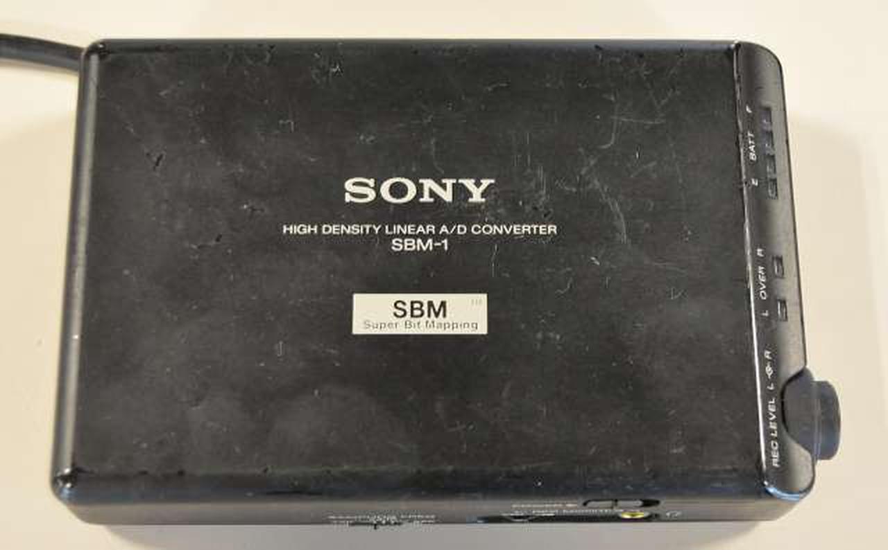 SONY CFexpressTypeB TOUGH128GBの中古品 オマケ付き SONY CFexpressTypeB TOUGH128GBの中古品 オマケ付き
