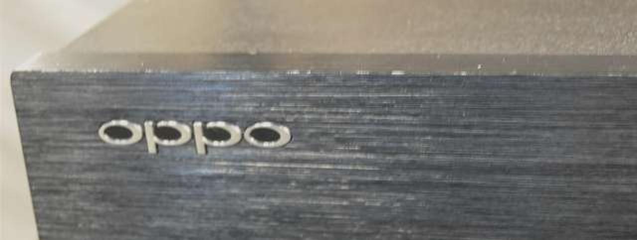 エッジ部分に打ちキズ