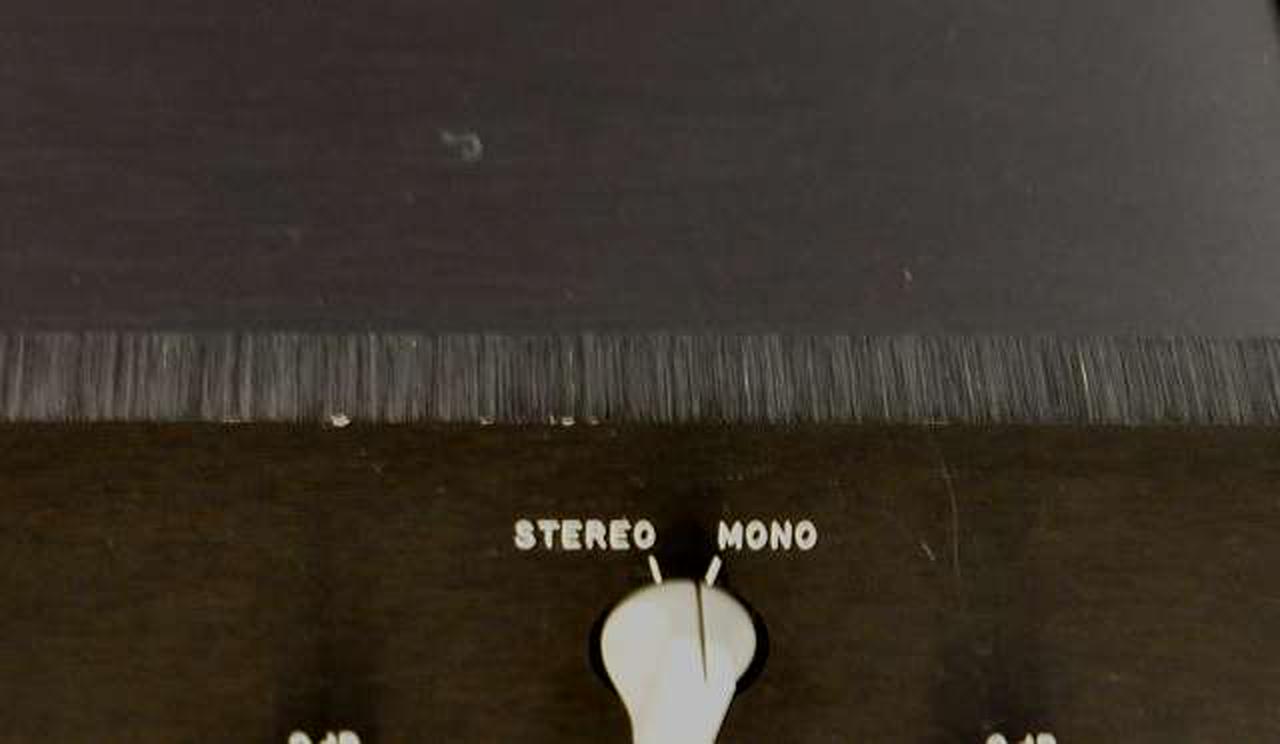 エッジ部に打ちキズ