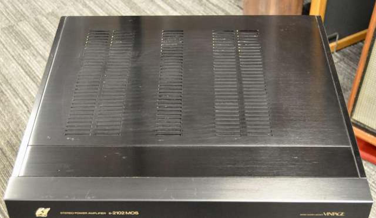 天板にくすみ・キズ