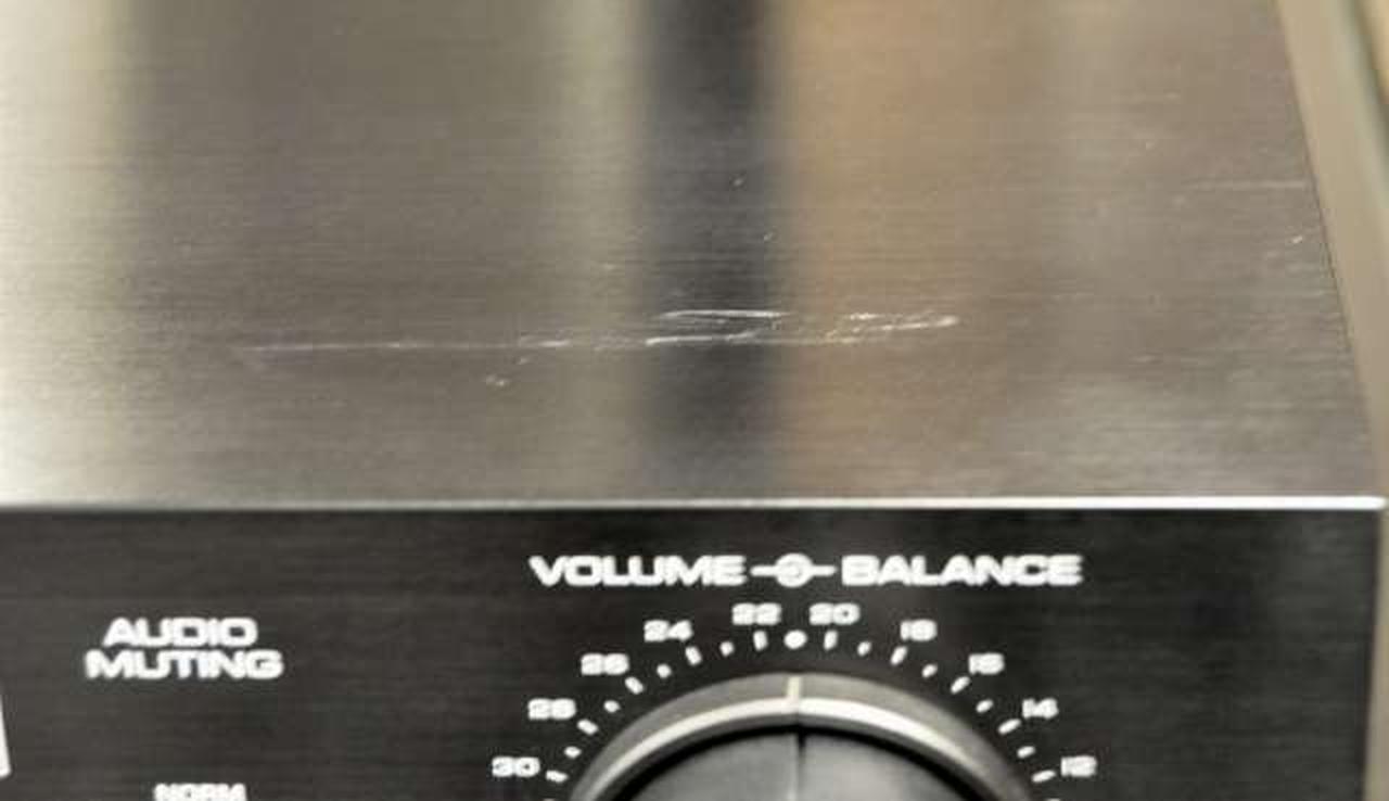 天板手前にキズ