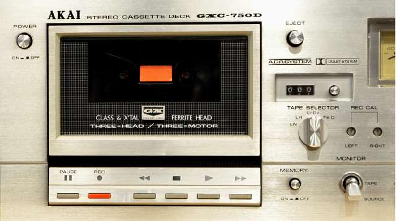 【美品】AKAI GXC-750D アカイ カセットデッキ AKAI GXC-750D 3Head / 3Motor Cassette Deck Recorder (super
