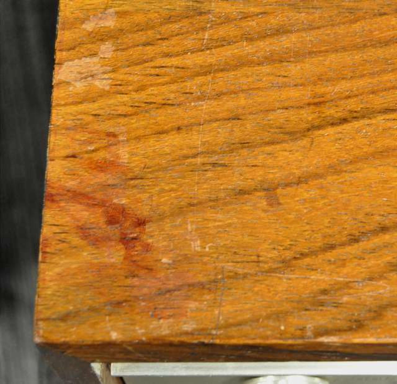 天板左手前に汚れ