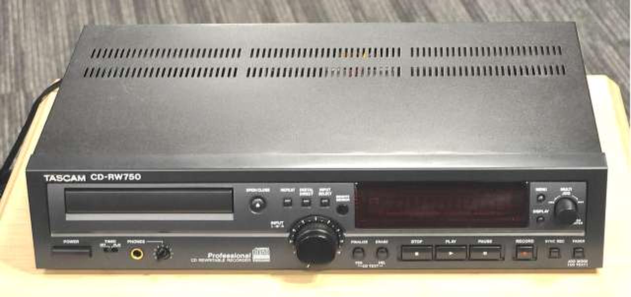 【録再OK】TASCAM 業務用CDレコーダー CD-RW2000 タスカム Amazon.co.jp: TASCAM TEAC タスカム ティアック CD-RW2000 業務