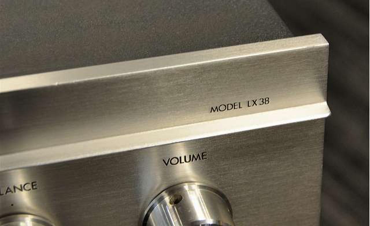 エッジ部に打ちキズ