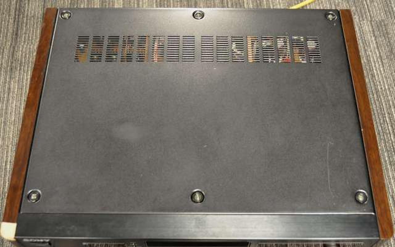 天板にキズくすみ