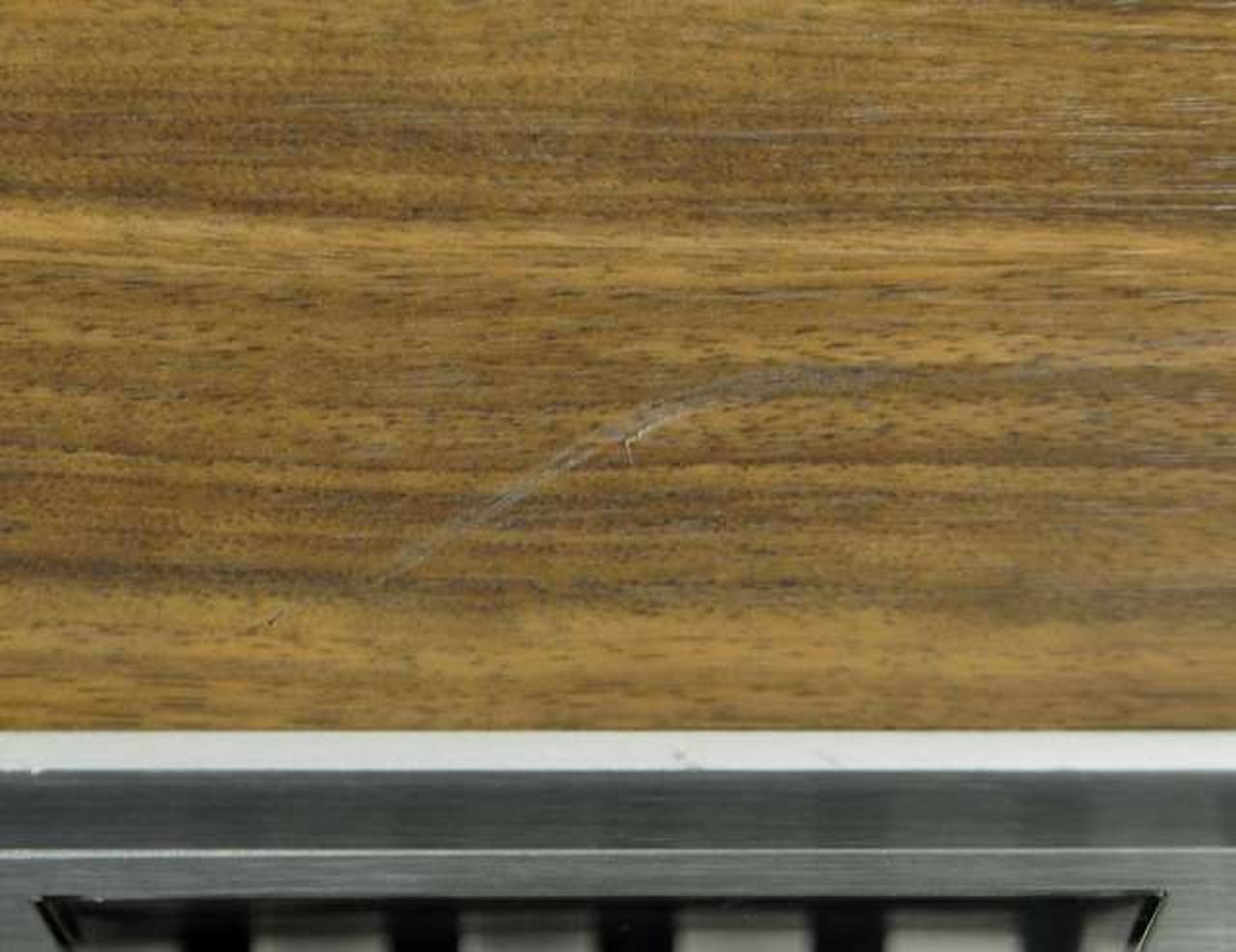 天板にキズ汚れ