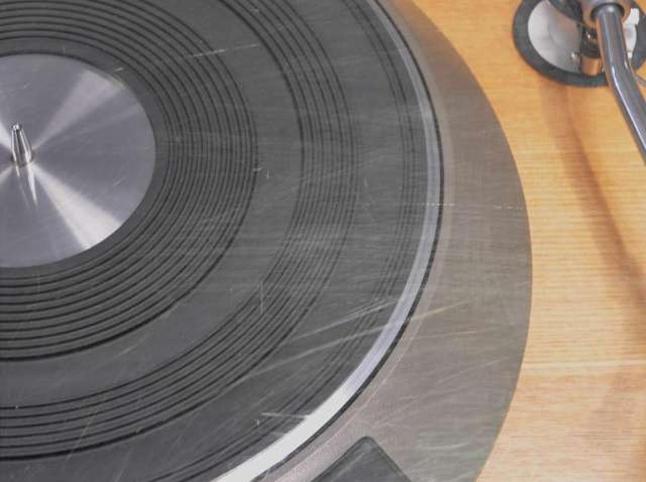 アクリルカバー擦り傷