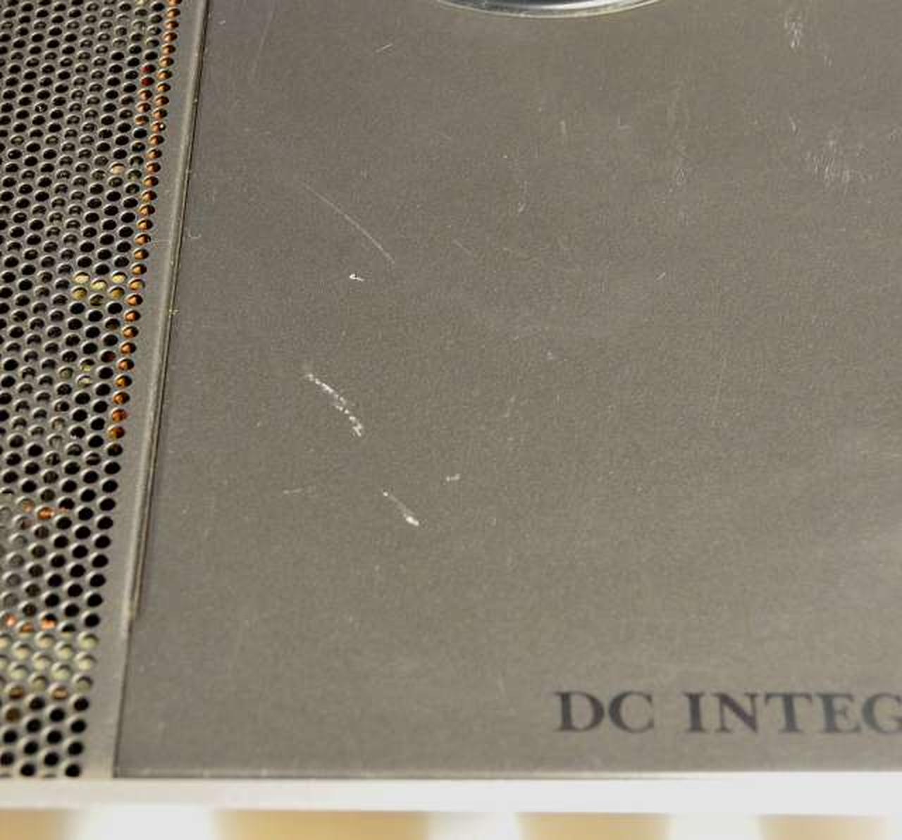 天板にキズ・くすみ