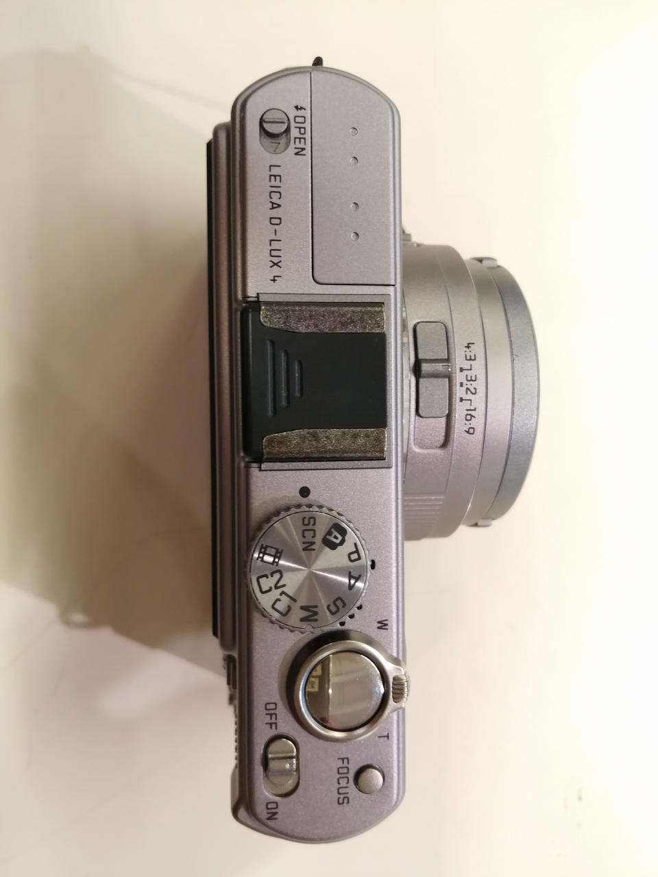 LEICA D-LUX4 デジタルカメラ 1010万画素 光学2.5倍ズーム Leica デジタルカメラ ライカD-LUX4 1010万画素 光学2.5倍ズーム