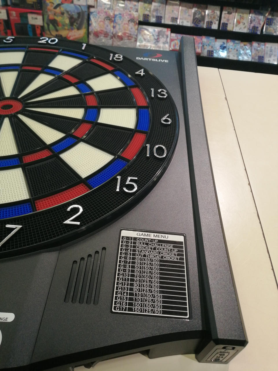 美品　DARTSLIVE-100S ダーツボード 極美品】DARTSLIVE ダーツライブ-100S ダーツボード - メルカリ
