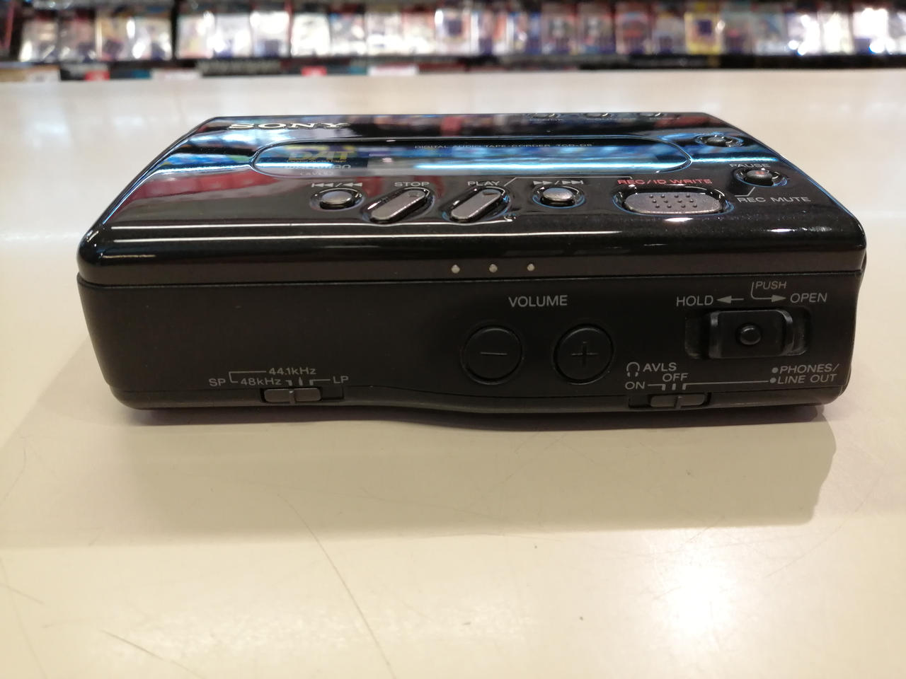 超激レア　ソニー TCD-D8 DATウォークマン ポータブルDATレコーダー Sony TCD-D8 Portable DAT Recorder for sale online | eBay