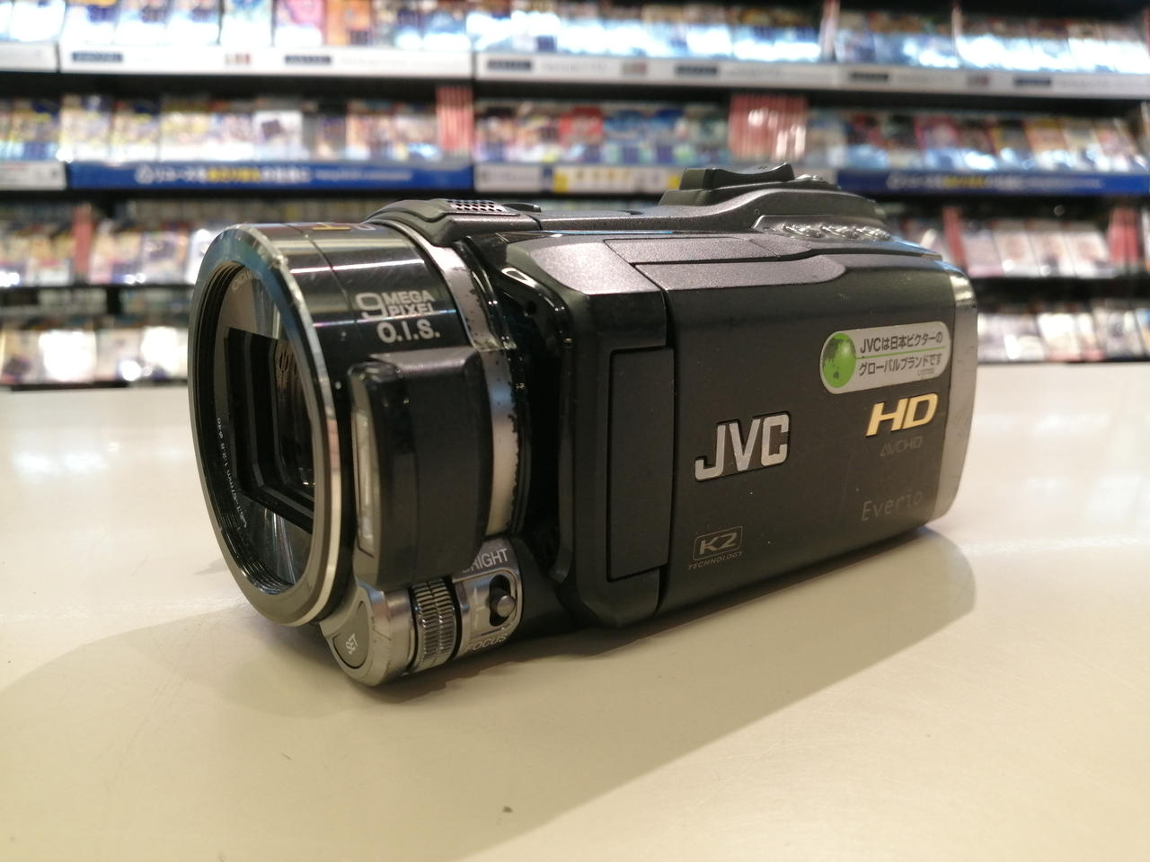 JVC　Victor　Everio　GZ-HM400 ビデオカメラ Amazon | JVCケンウッド ビクター ハイビジョンメモリームービー